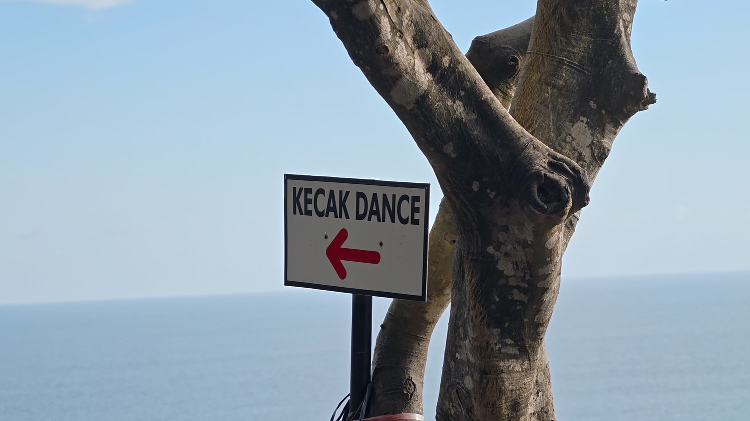 第三次 · Kecak 表演指示牌