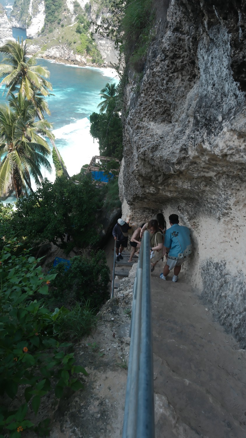 第三次 · 钻石海滩崖边步道